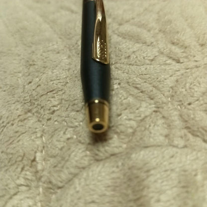 Cross Classic Century Ballpoint Pen Black with Gold Clip Japan Import