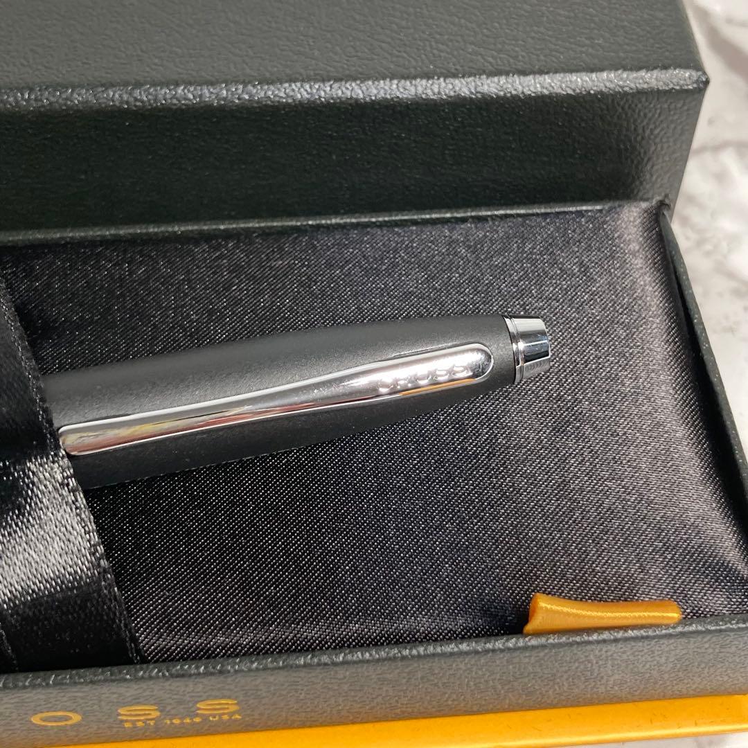 Cross Karei Series Matte Black Ballpoint Pen with Osaka University Engraving
