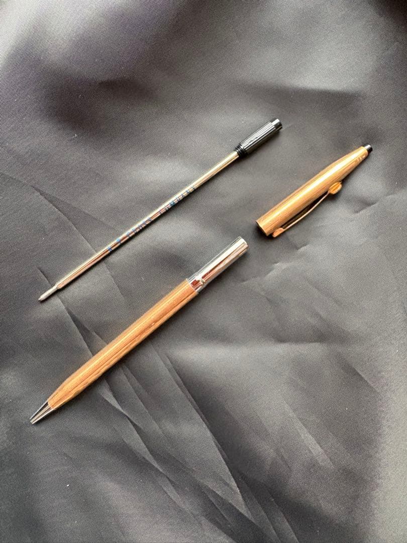 BMW Crossballpoint Pen Gold Color
