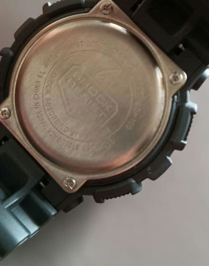 Casio G-SHOCK GD-100 Watch with 200m Water Resistance and Auto Light — Japan Import