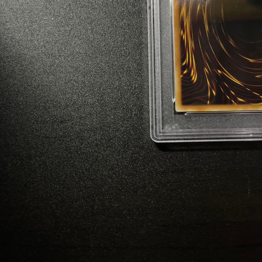 Yugioh PSA10 Ultimate Rare Fighter Relief CRV-JP034 Japanese trading card in protective case