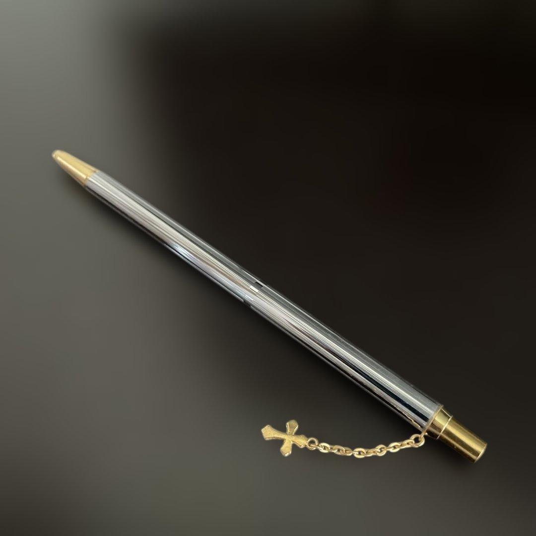 Pilot Showa silver ballpoint pen with gold cross decoration and gold-plated click mechanism