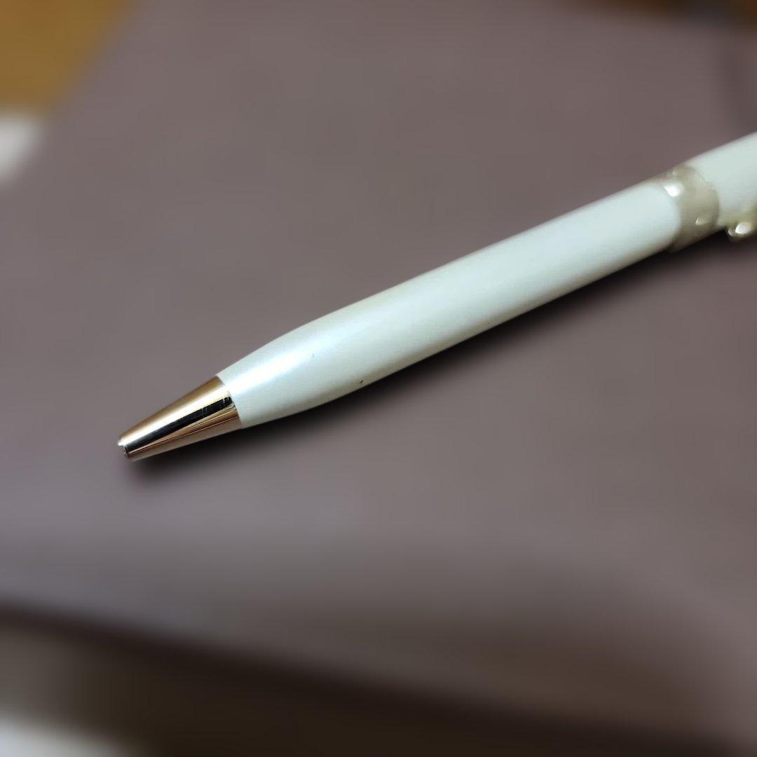 Cross White and Gold Ballpoint Pen with Heart Charm