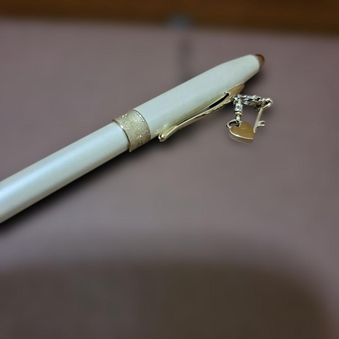 Cross White and Gold Ballpoint Pen with Heart Charm