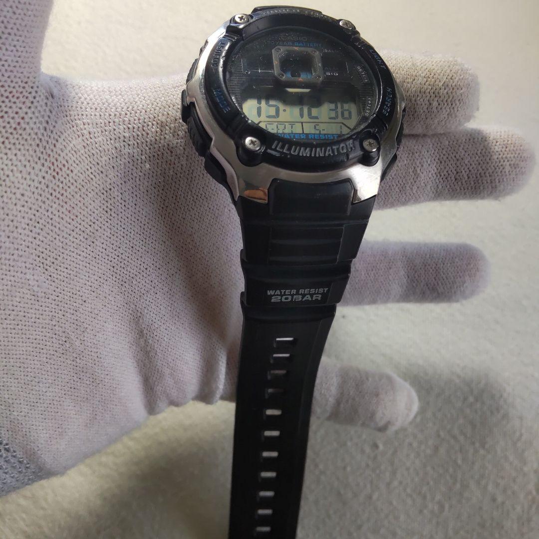 Casio W-800H Digital Watch With 20 Bar Water Resistance and World Time — Japan Import