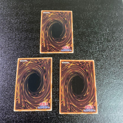 Japanese Yu-Gi-Oh The Three Great Divine Beasts Obelisk Osiris Ra 25th Secret trading card