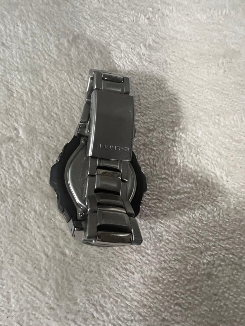 Casio G-Shock G-511D-1AVDR Analog Digital Watch With Metal Band Japan Import