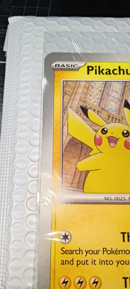 Naoyo Kimura illustrated Pikachu at the Museum collectible card brand new unopened