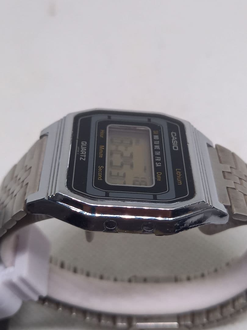 Casio Digital Watch Model B817 With Date Display Stainless Steel Band Japan Import