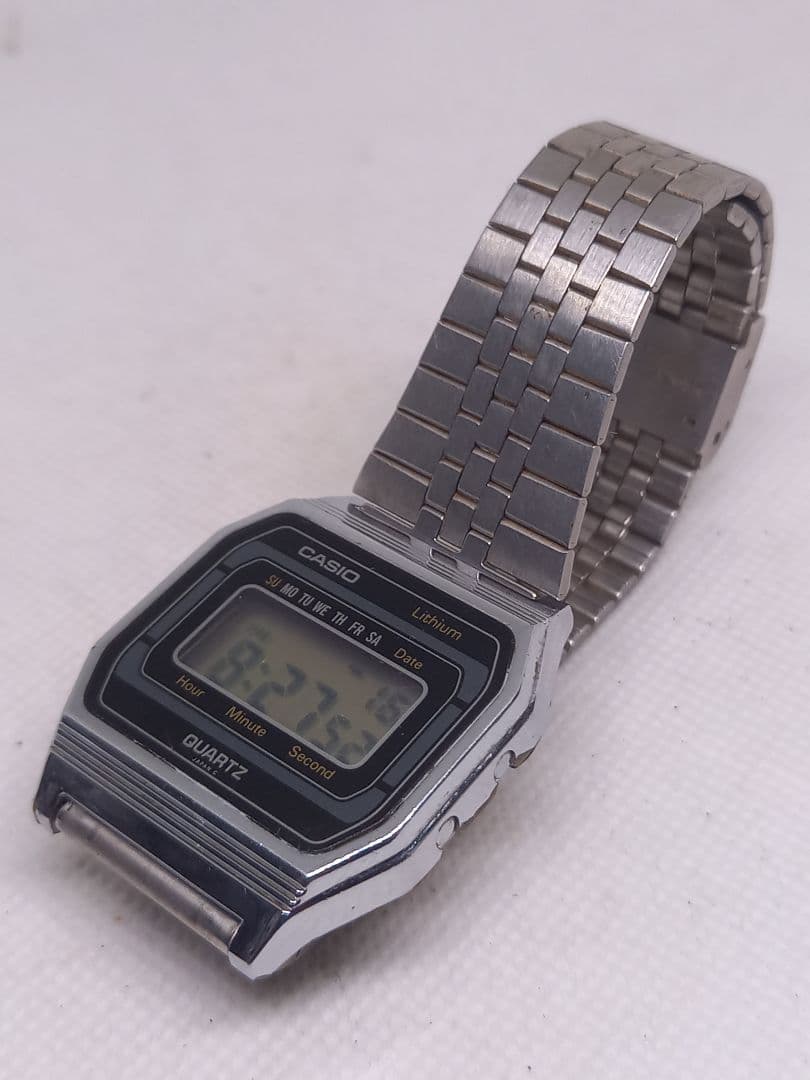 Casio Digital Watch Model B817 With Date Display Stainless Steel Band Japan Import