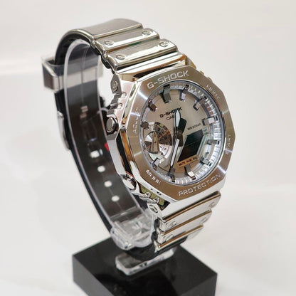 Casio G-Shock GM-2100YM-8AJF Watch with Metal Bezel and 20 ATM Water Resistance — Japan Import