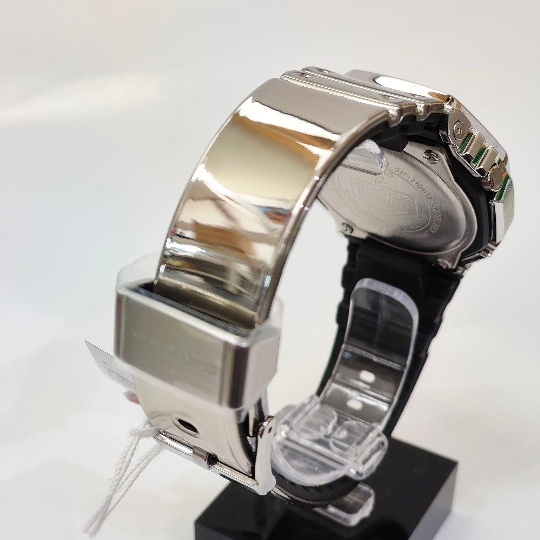 Casio G-Shock GM-2100YM-8AJF Watch with Metal Bezel and 20 ATM Water Resistance — Japan Import