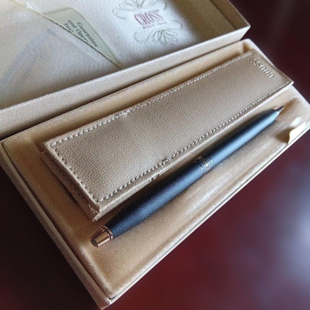Cross Brand Twist Ballpoint Pen with USA Leather Case