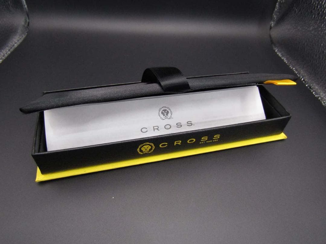 Cross Tech 2 AT0652-1 Satin Black Multi Pen with Stylus Japan Import