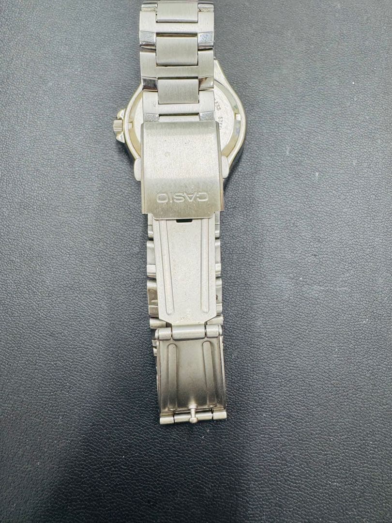 Casio Men's Quartz Silver Watch with Date and Day — Japan Import