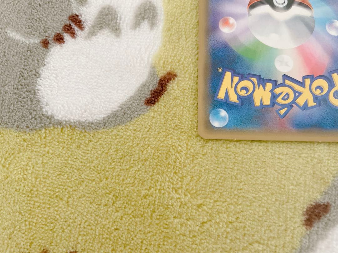 Pokémon Card Ghostly Sister SR Japan Import showing front with surface scuffing and small white spot on top back