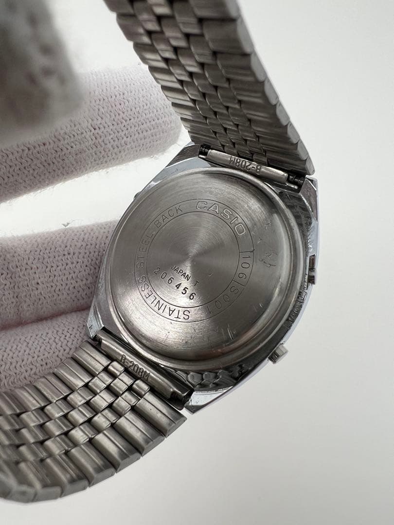 Casio Vintage 1980s Digital Watch Model 106 S001 with Adjustable Band — Japan Import