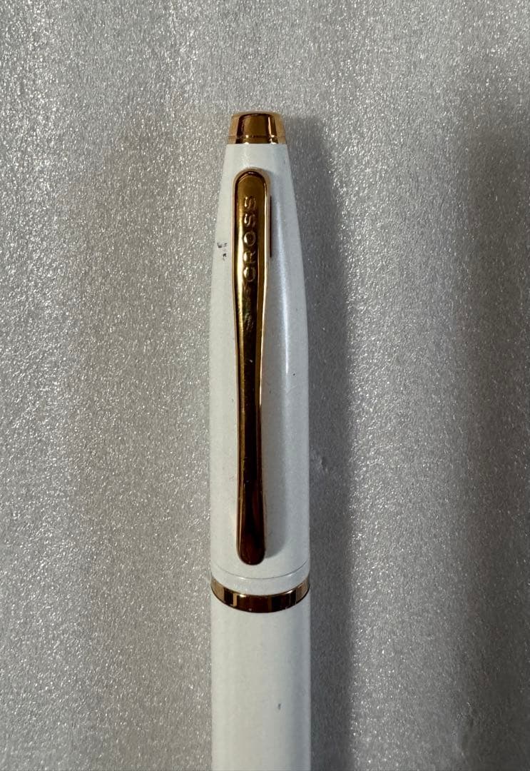 Cross White and Gold Heavy Barrel Pen