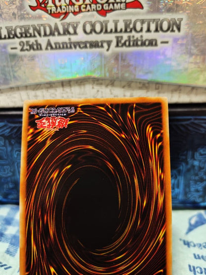 Yu-Gi-Oh Blue-Eyes White Dragon Ultra Rare Early Edition single card from the Starter Box, Japan import