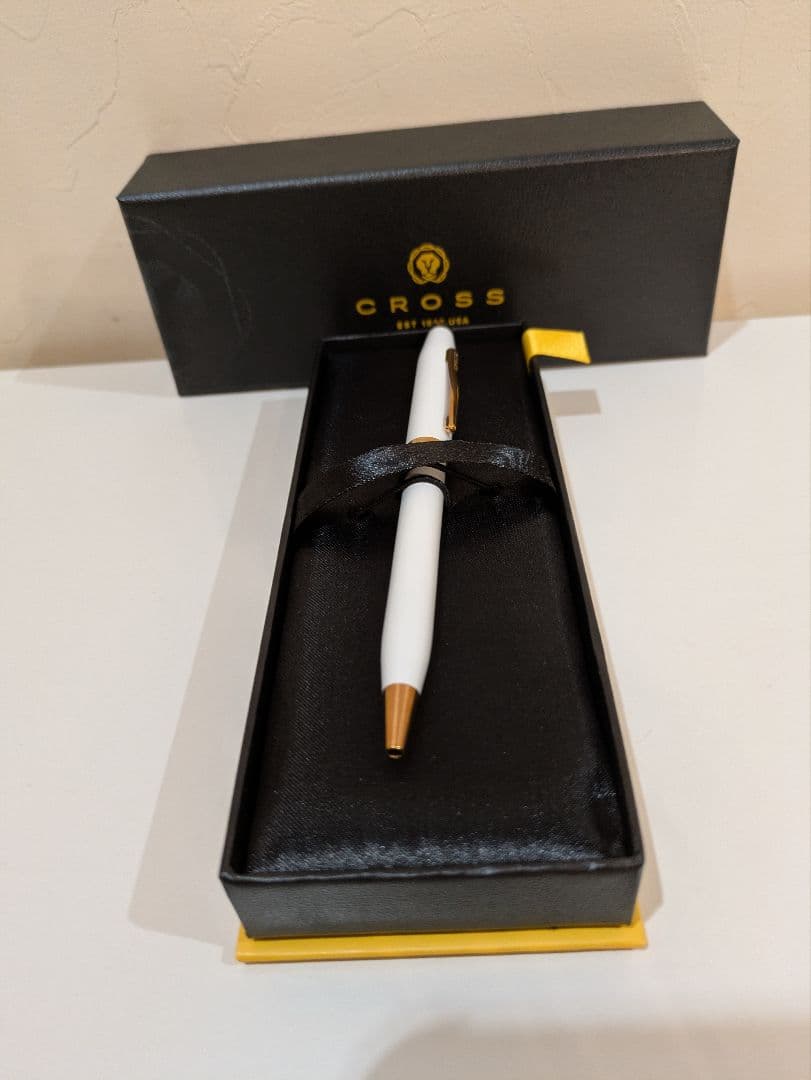 Cross Century II Pearl White Ballpoint Pen with Box and Instructions — Japan Import
