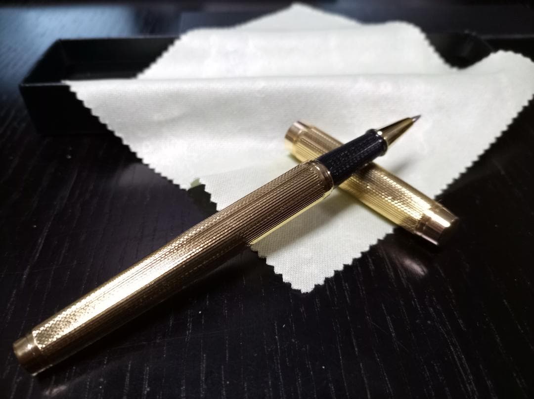 Brandless Elegant Champagne Gold Ballpoint Pen with Black Gel Refill