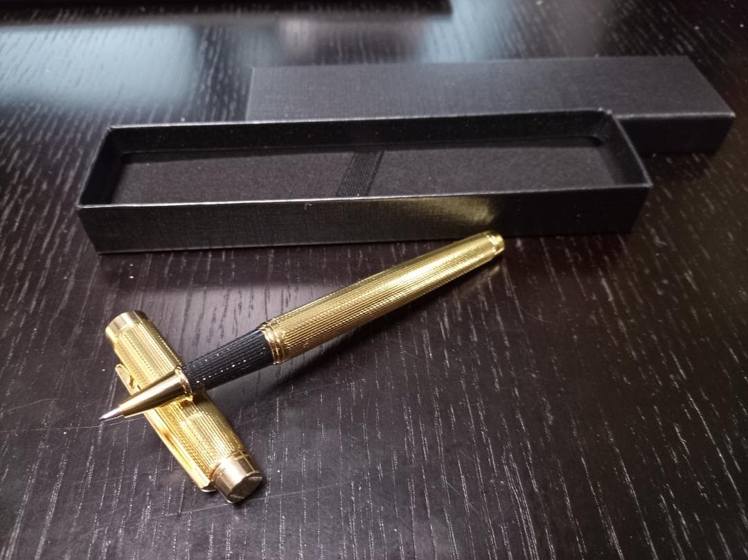 Brandless Elegant Champagne Gold Ballpoint Pen with Black Gel Refill