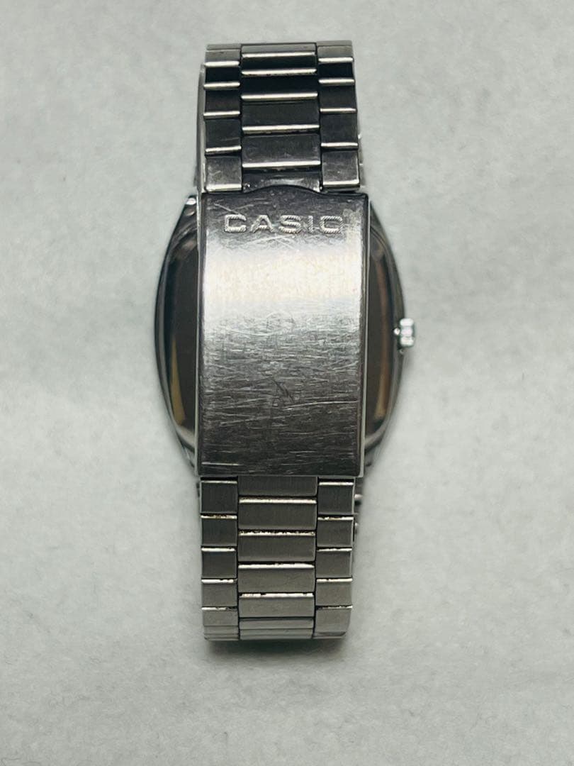 Casio MQ-505 Men's Watch with Quartz Movement and Silver Dial — Japan Import
