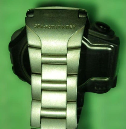 Casio Sea-Pathfinder SPF-10 With Infrared Temperature Sensor Water Resistant 10 Bar — Japan Import
