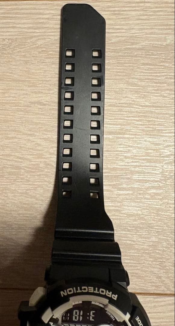 Casio G-Shock GA-400 Model Watch Black and White Shock Resistant Japan Import