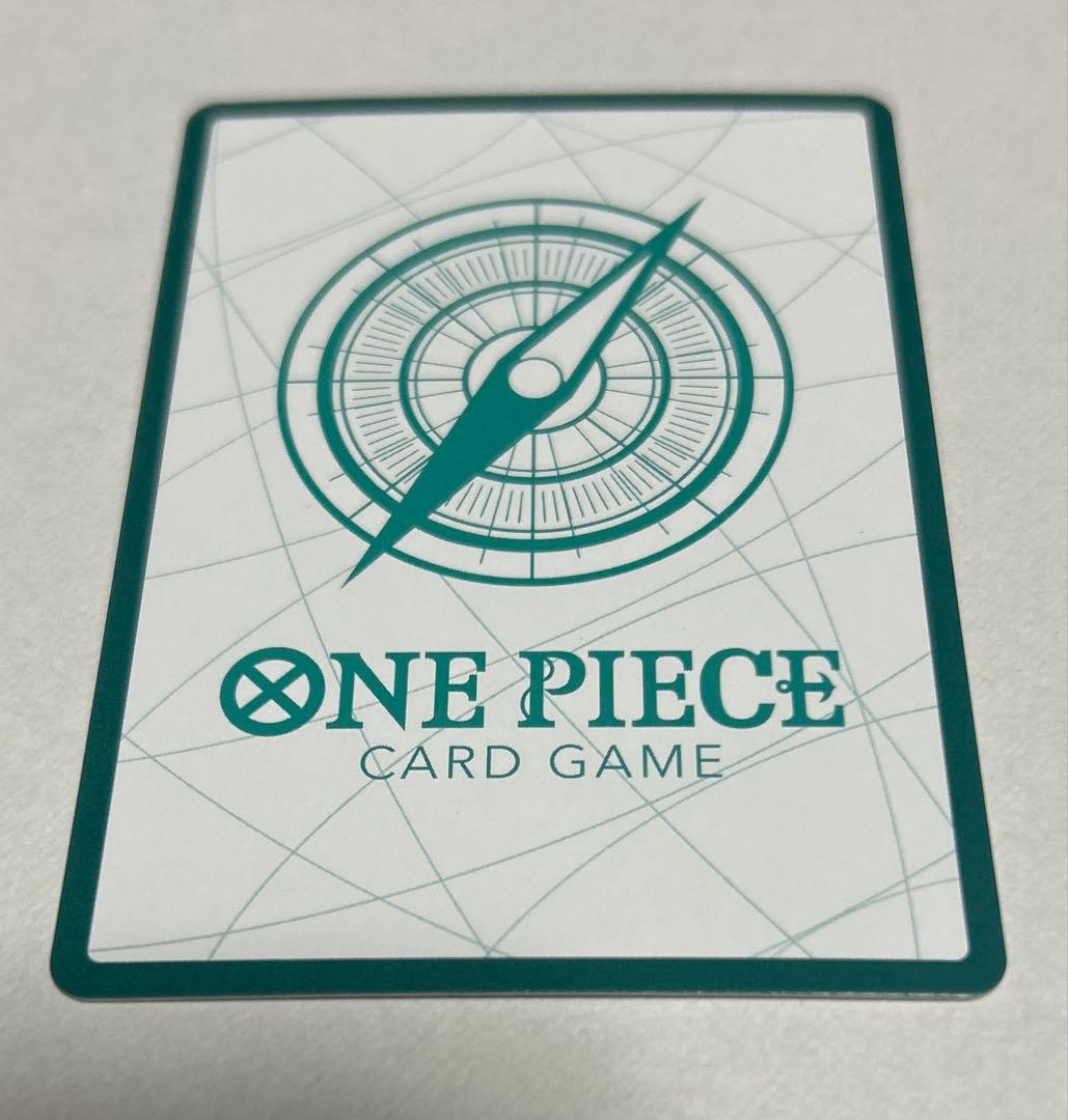 One Piece Don Card Gold Don Jewelry featuring Bonnie Pizza with included sleeves and loader for storage