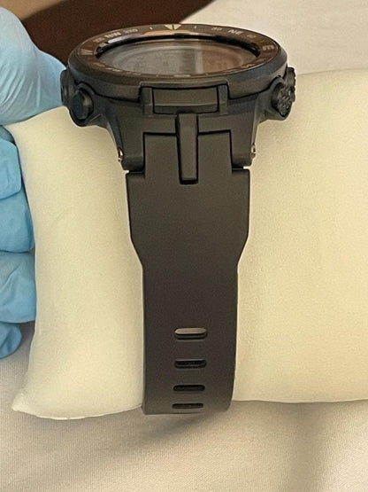 Casio Pro Trek PRG-330 Digital Watch Body Only Japan Import