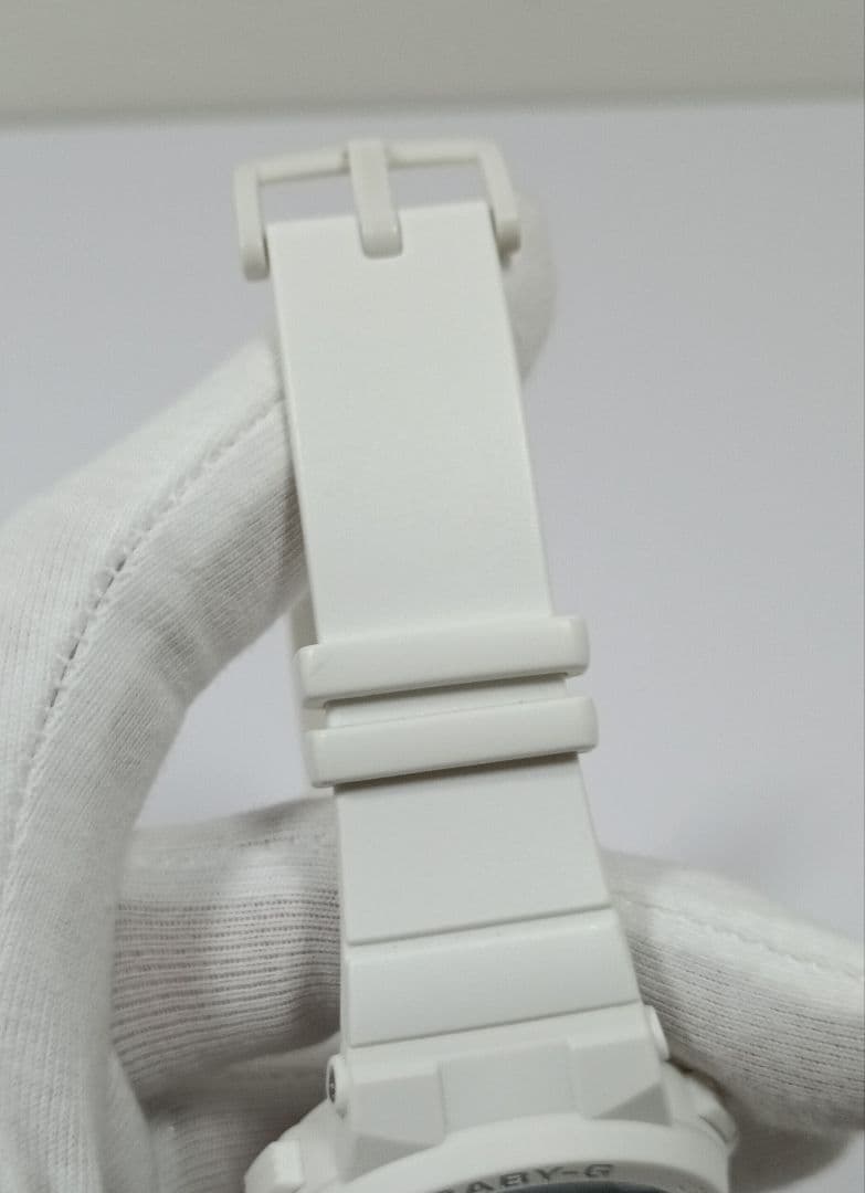Casio Baby-G BGA-250 White Blue Ladies Case Included