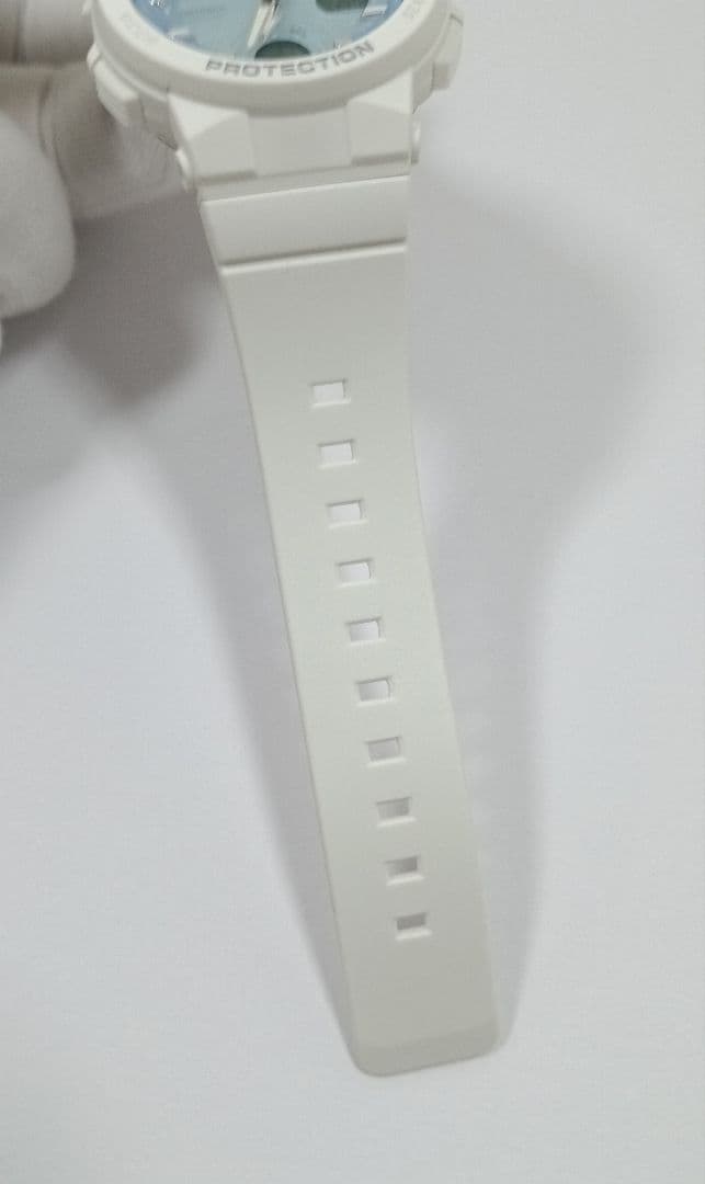 Casio Baby-G BGA-250 White Blue Ladies Case Included