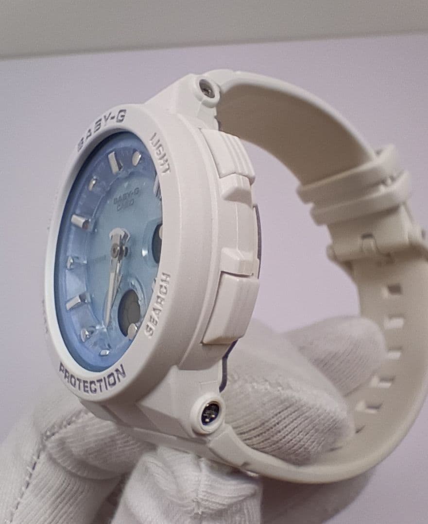 Casio Baby-G BGA-250 White Blue Ladies Case Included