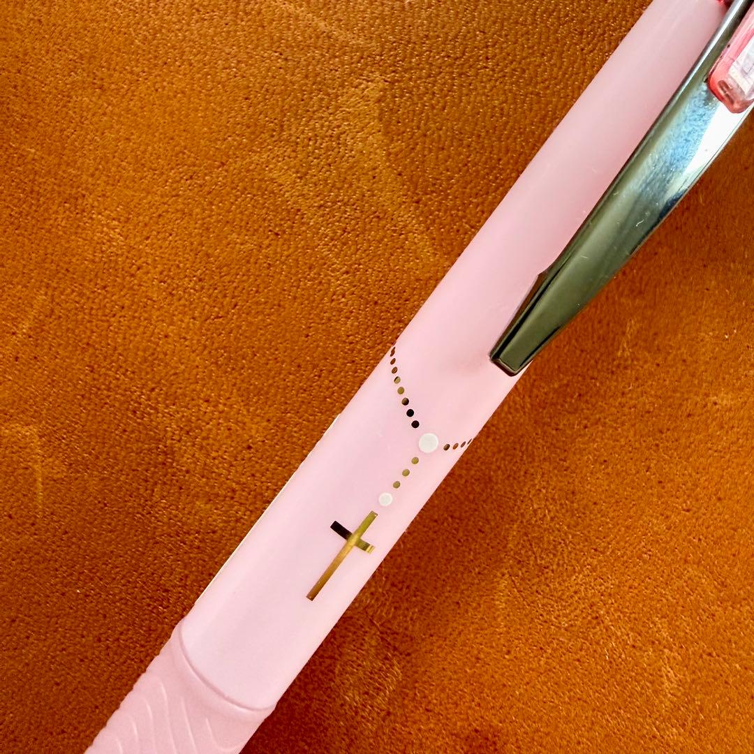 Pentel PL75PA5 fine point mechanical pencil in baby pink color with 0.5mm lead size
