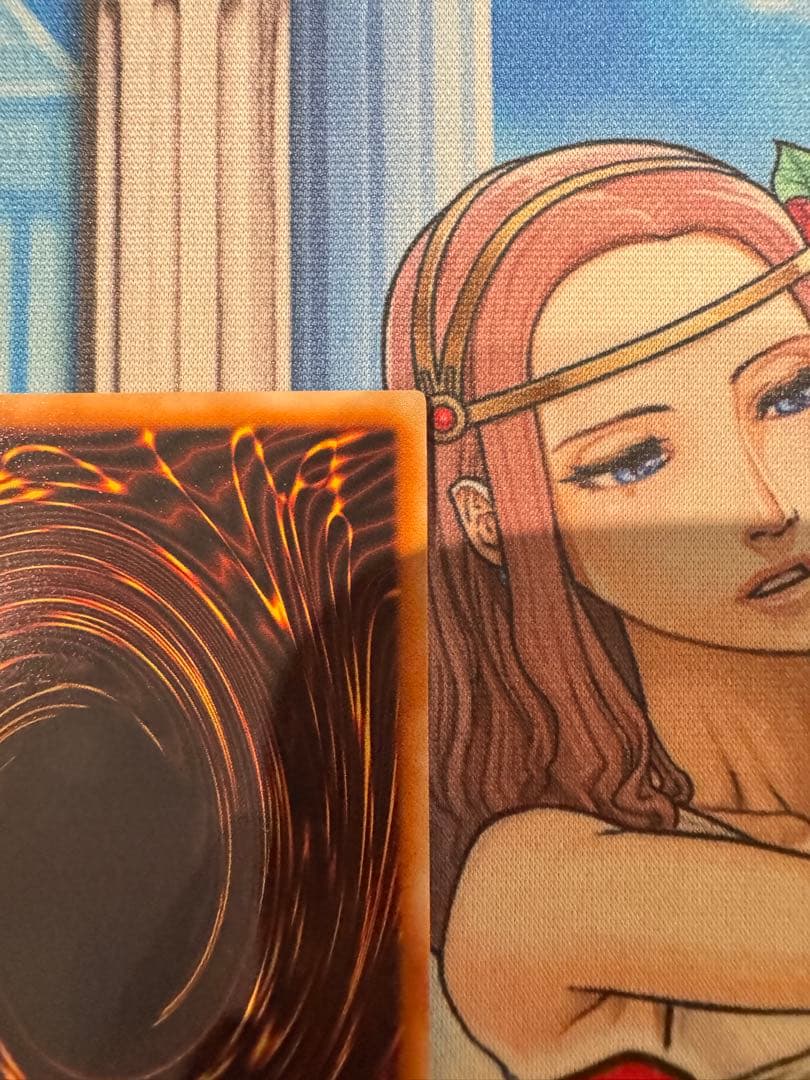 Brandless Hanekuribo LV10 Ultra Rare Relief Card with white scratches and dots on the back