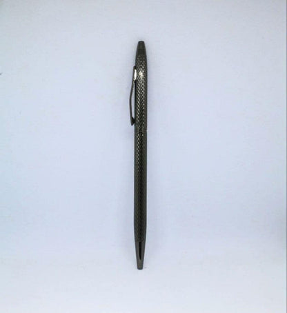 Girosh style gunmetal black chrome twist ballpoint pen with wave-pattern lattice design