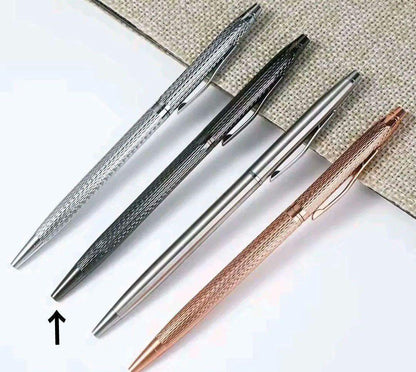 Girosh style gunmetal black chrome twist ballpoint pen with wave-pattern lattice design