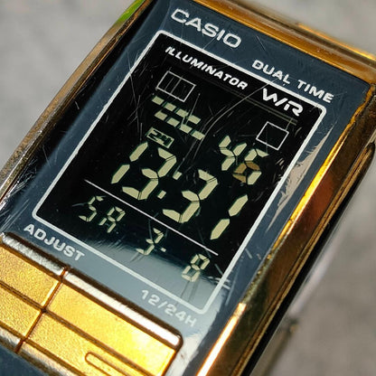 Casio Illuminator LA−201W Gold Watch with Reversed Display — Japan Import