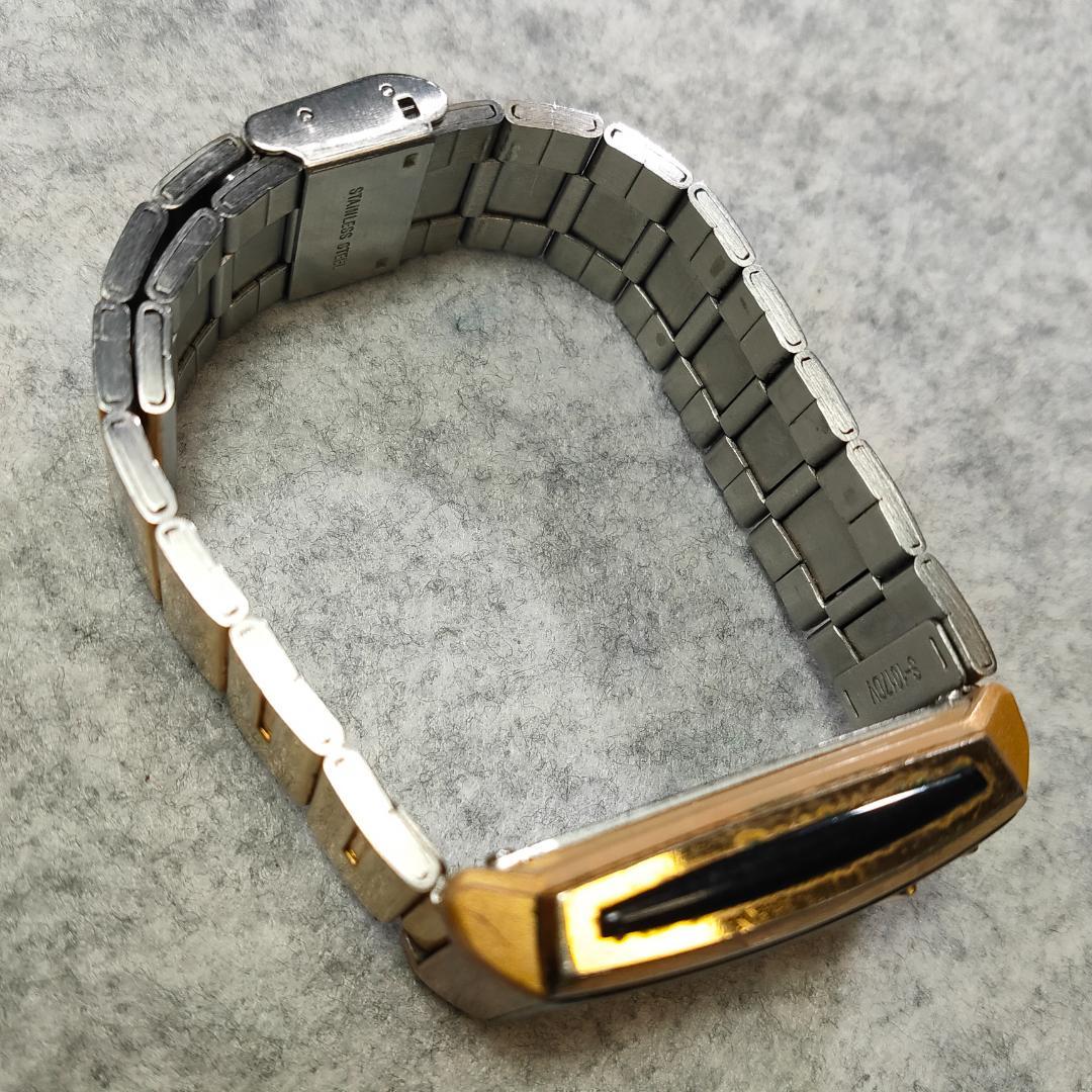 Casio Illuminator LA−201W Gold Watch with Reversed Display — Japan Import