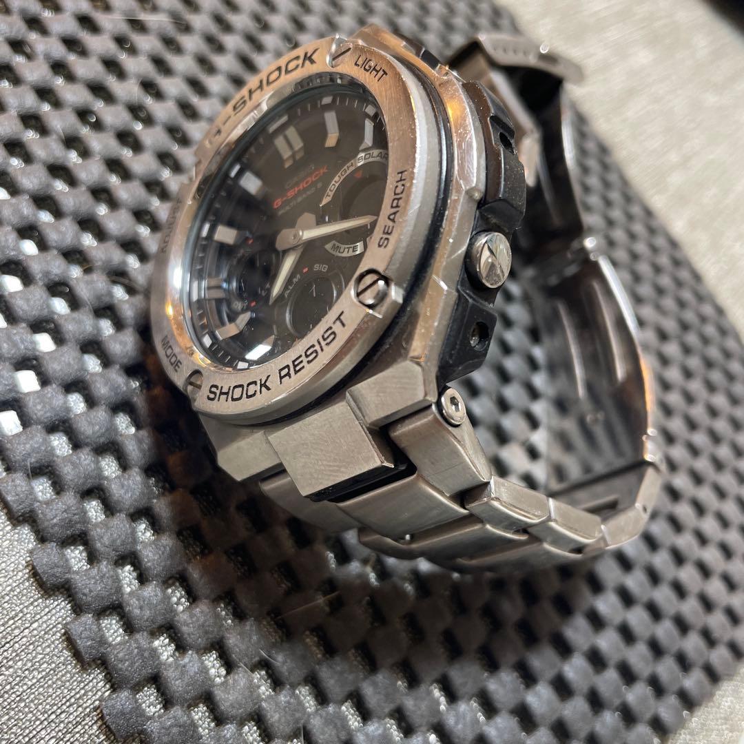 Casio G-Shock G-STEEL GST-W110D Model Radio Solar Watch with Spare Bands