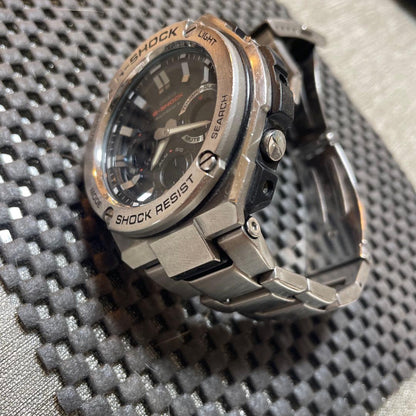 Casio G-Shock G-STEEL GST-W110D Model Radio Solar Watch with Spare Bands