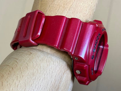 Casio G-Shock Vintage Metal Red Three-Eyed Model DW-6900MF Rare Discontinued Collectible