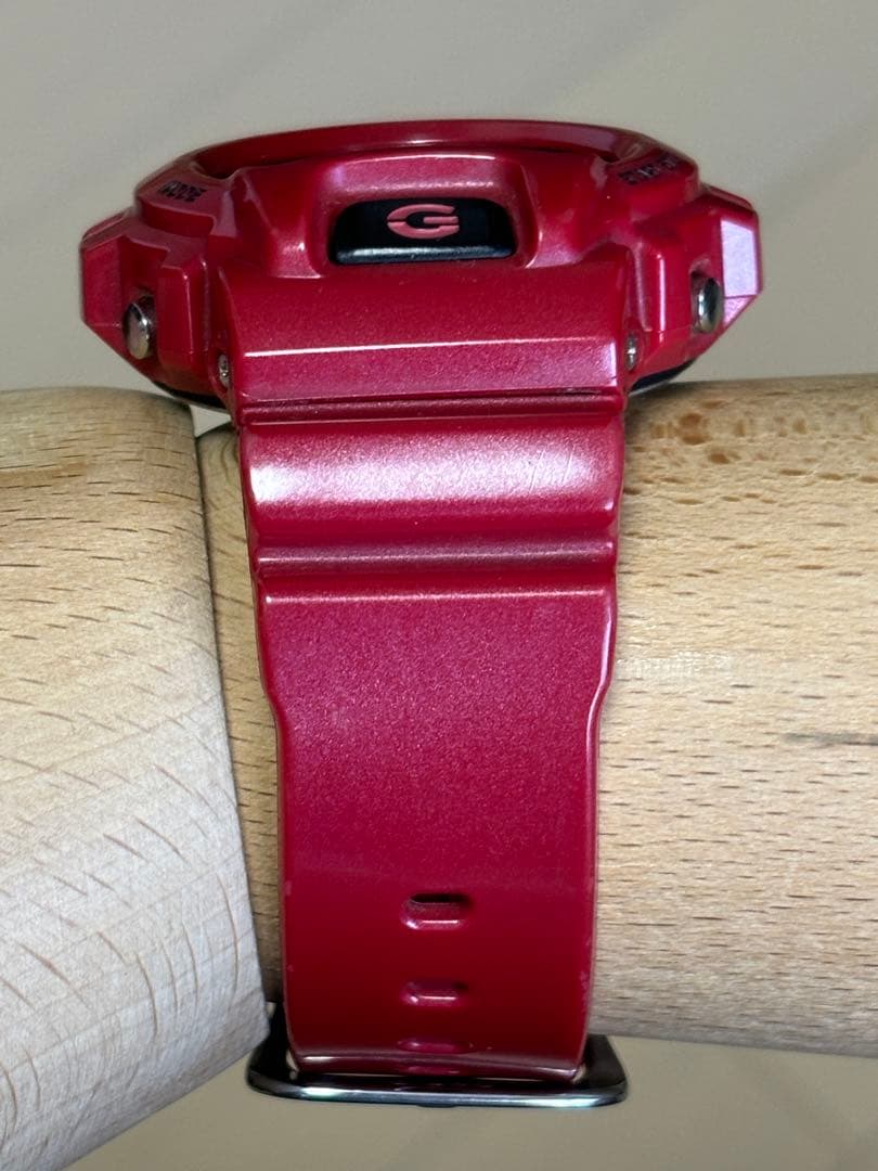 Casio G-Shock Vintage Metal Red Three-Eyed Model DW-6900MF Rare Discontinued Collectible