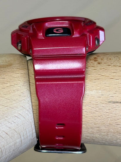 Casio G-Shock Vintage Metal Red Three-Eyed Model DW-6900MF Rare Discontinued Collectible