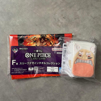 Bandai One Piece Luffy plush multi-card case with prize and extra F prize Japan import