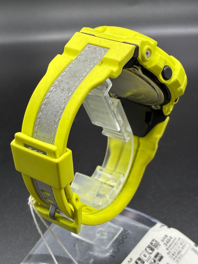 Casio G-Shock Series G-Squad GBD-800LU-9JF Digital Watch Bluetooth Step Tracker Yellow — Japan Import