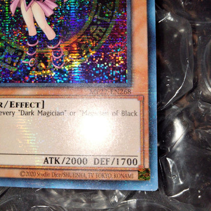 Bandai MP22-EN268 Mystical Error Black Magician Girl Prism Card with large name misalignment and standard version
