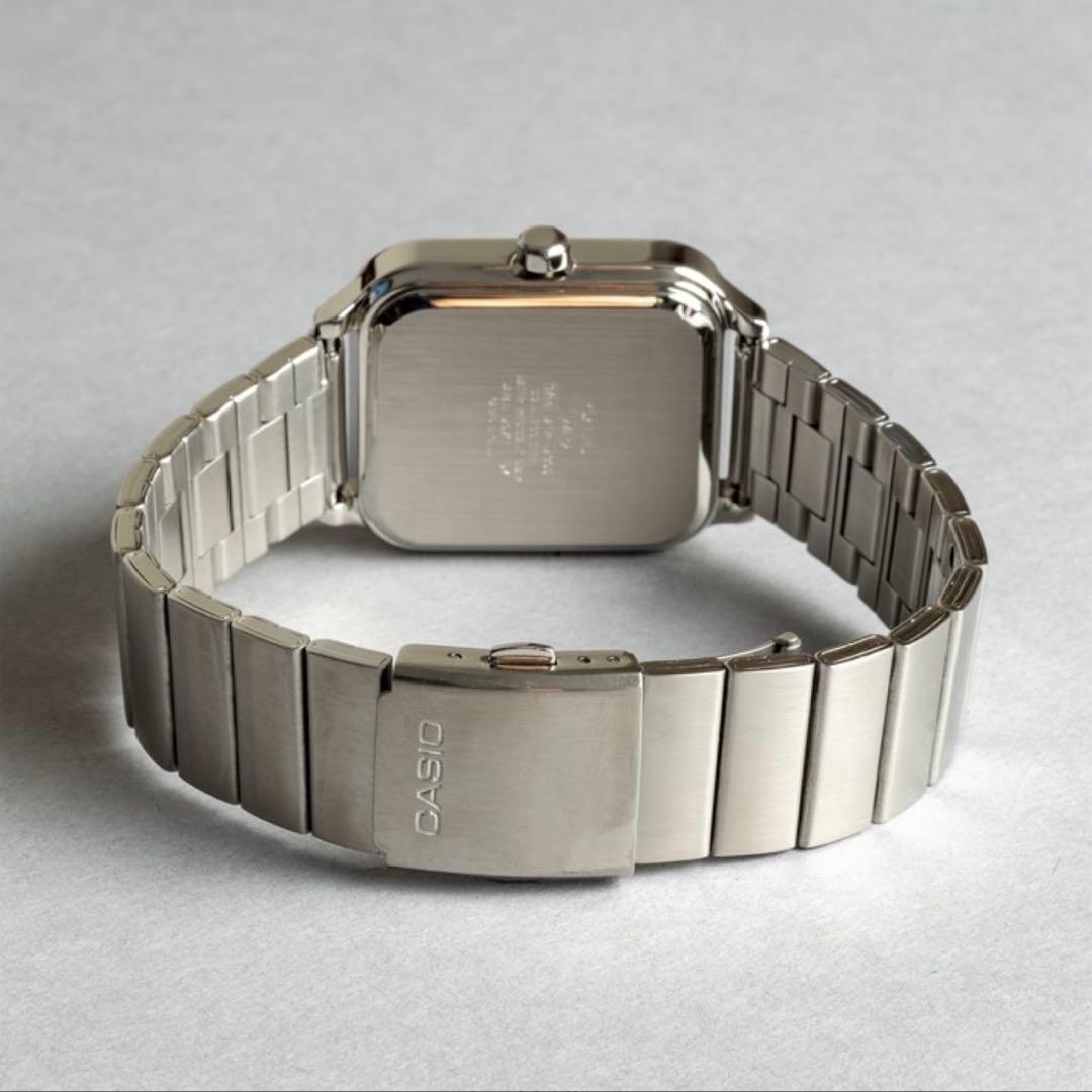 Casio Standard MTP-M305D Model Watch