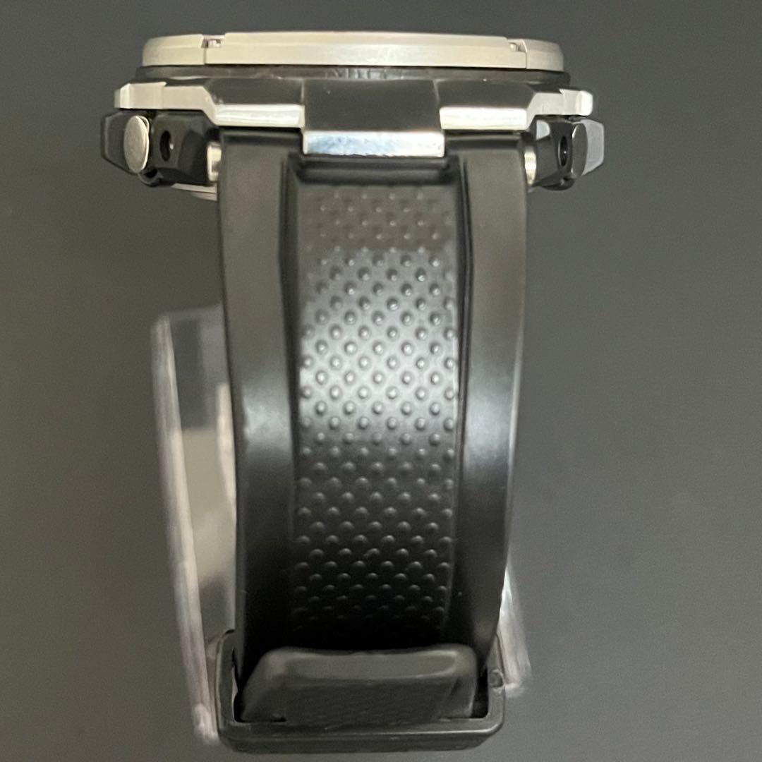 Casio G-Shock GST-W110 Radio Solar Watch — Japan Import